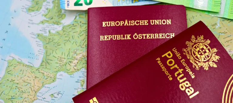 Pasaporte de de 2 naciones