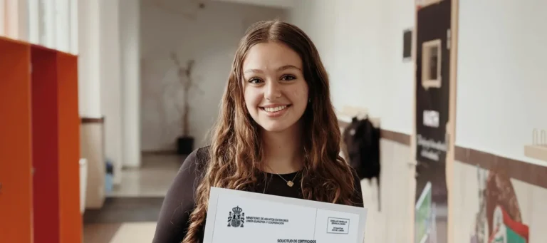 permis de séjour pour enracinement social